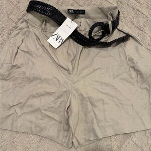 Zara Women's Beige Shorts with Woven Black Belt